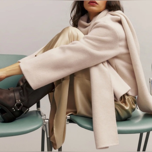 CURRENT SEASON Reformation Porter wool blend cropped jacket NWT - Picture 1 of 8